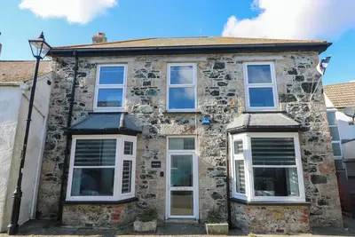 Image de Savoy Bay, pet friendly, country holiday cottage in Mullion