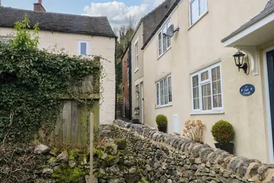 The Warren, pet friendly, with open fire in Wirksworth