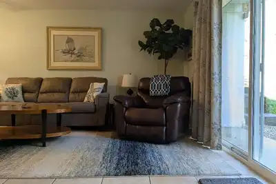 Image de Amazing deal on longer stays! Comfy 2-bedroom near everything in Tallahassee.