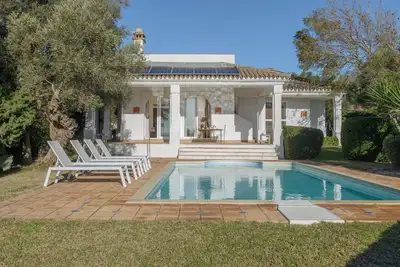 Image de Villa 'Lirio' avec vue sur les montagnes, Wi-Fi et climatisation