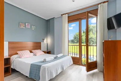 Image de Appartement 'Antilles 6' avec terrasse partagée, jardin partagé et Wi-Fi