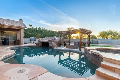 Image de The Farm House at Litchfield Park