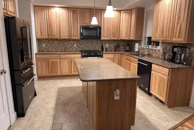 Image de Spacious 5-bedroom house with Ac and WiFi in pleasant Pueblo West