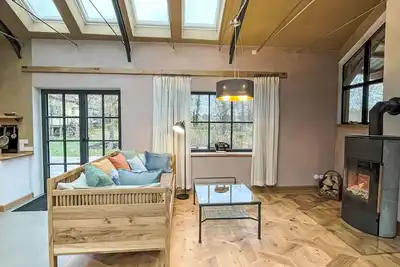 Image de Glamping in der Orangerie by Interhome