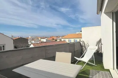 Image de Appart ensoleillé ☀️ avec vue imprenable sur les Saintes à 3 minutes de la plage