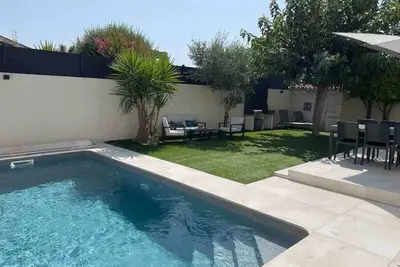 Image de Villa moderne avec piscine proche des plages