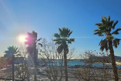 Image de Appartement vue mer au cœur de Toulon