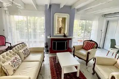 Image de Spacious 3-bedroom apartment with Ac, WiFi in charming Glifada