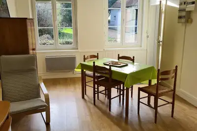 Image de Studio cosy proche d'Orléans avec parking et animaux sur place