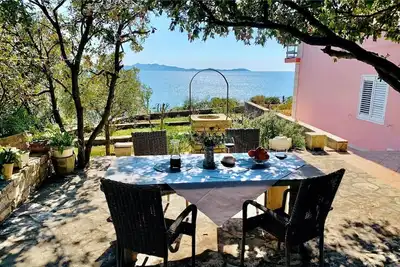 Image de Apartment Lucy with sea view 70m from the beach