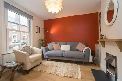 Image de Pass the Keys | Colourful, homely 2 bed terrace