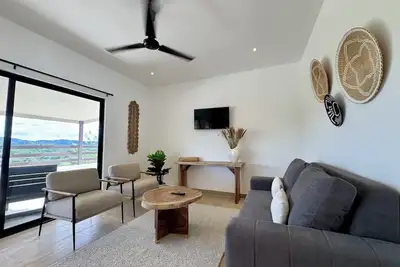 Image de Spacious Mountain View 8 Guests 2 Entire Homes