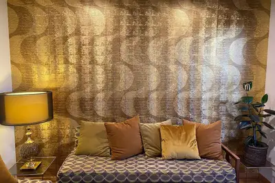 Image de Groove-on-Grove. \nEntire home in Nelson.