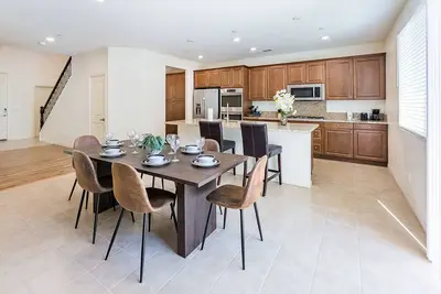 Image de Charming Chino Retreat – Modern Comfort Awaits at Winona Street Hideaway #41049