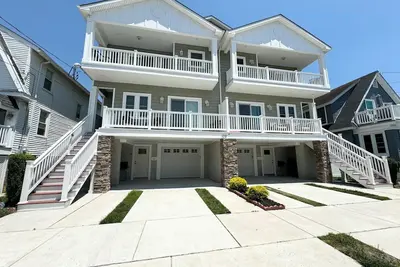 Image de Elegant Beach House Unit B