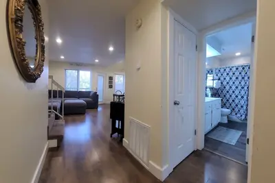 Image de Resort-Style 2br 2ba: Indoor/Outdoor Pools, Pickelball, Trails, & more! !