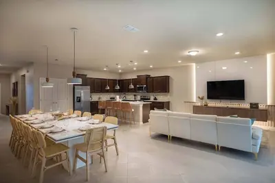 Image de Fun and Relax, 10 Bed Home, Pool, Themed Rooms