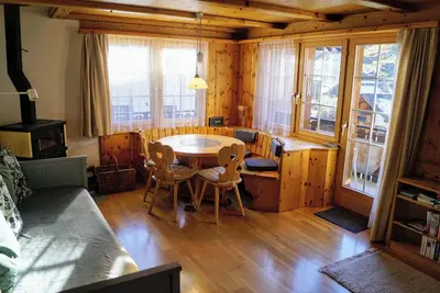 Willys Vals - Cozy chalet apartment on the Vals Rhine.