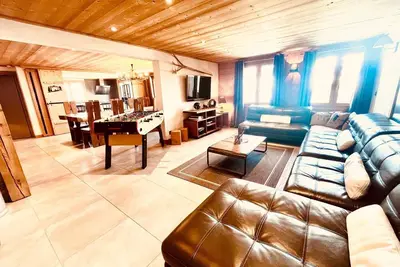 Image de Chalet avec sauna, pied des pistes, 7 personnes