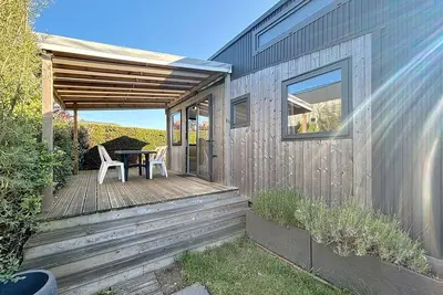 Image de Séjour en Tiny House à Jullouville, piscine et parking inclus