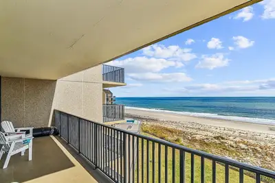 Image de Lock In Your Beach Escape - 10% Off Booking Made Before June 1st * prices listed reflect discount  Ocean Front! ! 8th floor Ocean Front Family Vacation Rental offers amazing views! ! 2-bedroom Sleeps 6! $300 of free daily activities included!