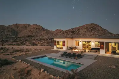 Image de Here Now Haven: Pool, Spa & Mountain Views