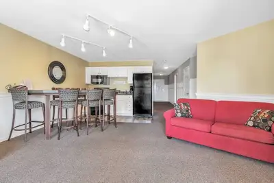 Image de Three Bedroom 2 Bathroom Hotel Suite