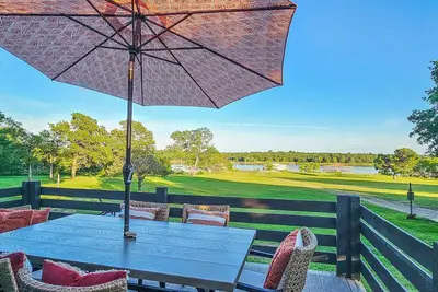 Image de Welcome to The Duchess Den | Lake Eufaula, Ok