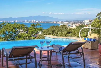Luxury Oceanview Villa with Gourmet Service and Private Infinity Pool