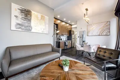 Image de Luxury 2Bd Loft-Old Montréal-3b