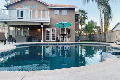 Image de 4br, Pool, Spa, Mini Golf, A+ House