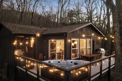 Image de 25% Off ~ Hygge mountain retreat w/ stunning views