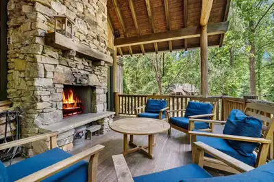 Image de Stepping Stone | Pet Friendly & 5-Minutes to Town!