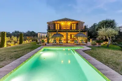 Image de Superbe maison Ă Llubi