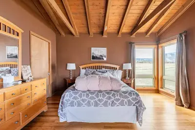 Image de Charming 4-bedroom home in delightful Centennial