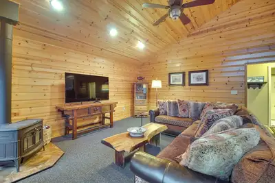 Image de Boat Dock & Deck: Waterfront Cabin on Grand Lake