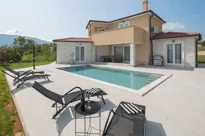 Image de Superbe maison Ă Krsan