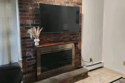 Image de Cozy 1-bedroom apartment with Ac, WiFi in a quiet Yonkers neighborhood.