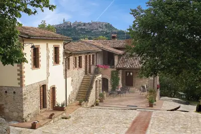 Image de Casale delle Lucrezie à Todi, en Ombrie
