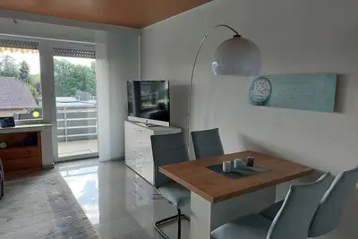 Appartement \"Sander\" avec balcon, piscine intérieure partagée et Wi-Fi
