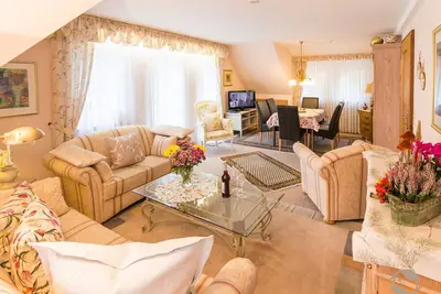 Image de Appartement \"1\" avec terrasse privée, jardin partagé et Wi-Fi