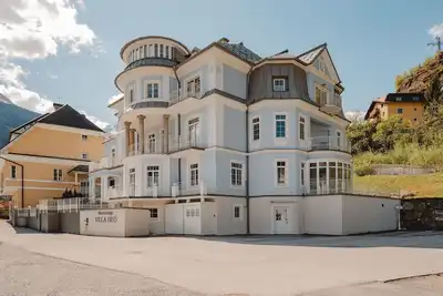 Image de Bel appartement pour 4 personnes avec bain Ă remous, balcon et parking