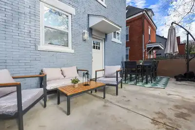 Image de Pet Friendly+6br+Free Parking and 5 Min From Bakery Sq