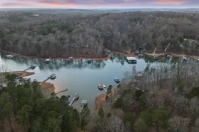 Image de P J's Inlet - Pet Friendly Oasis