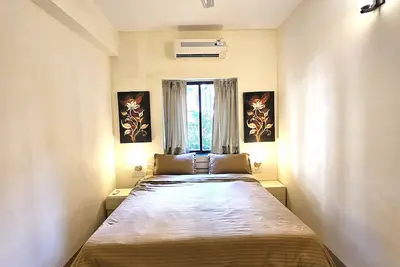 Image de Casavilasa-2bhk Ground Floor park facing fully loaded Kitchen, Ac, Balcony, Wifi