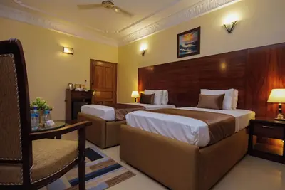 Image de Fully Furnished Deluxe King / Twin with Complete Amenities.