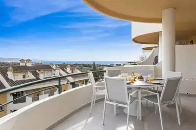 Image de Senorio De Aloha - 4 Bed in the Heart of Nueva Andalucia!