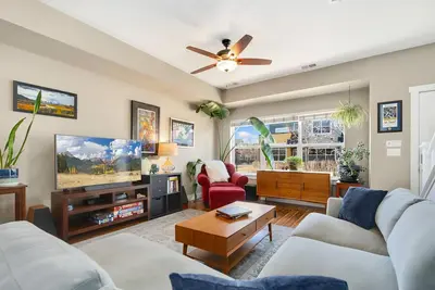 Image de Old Town Escape w/ King Bed, Dog-Friendly