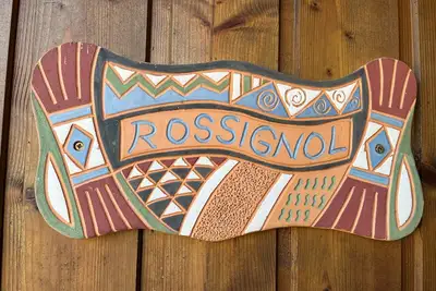 Image de Rossignol, Gîte en bois au Hameau des Laurières