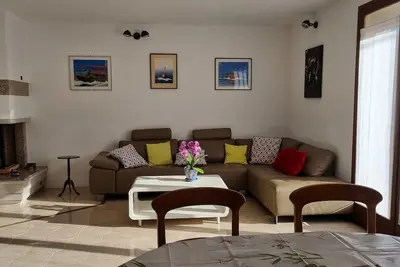 Image de Dans maison à l'étage \nappat 100m2 : 4 pers 2 chambres\n50 ms de la mer